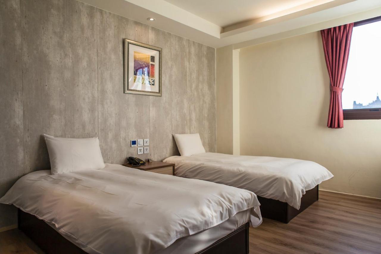 Yadi Hotel Puli Eksteriør bilde