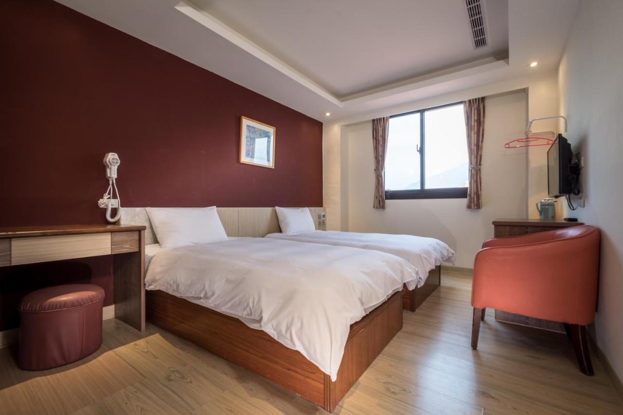 Yadi Hotel Puli Eksteriør bilde