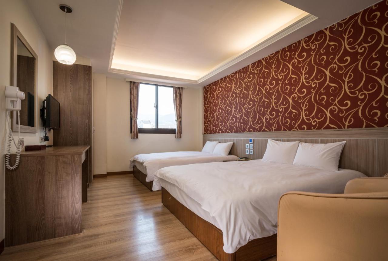 Yadi Hotel Puli Eksteriør bilde
