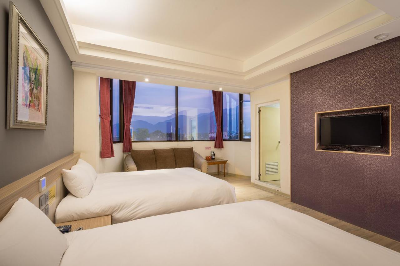 Yadi Hotel Puli Eksteriør bilde